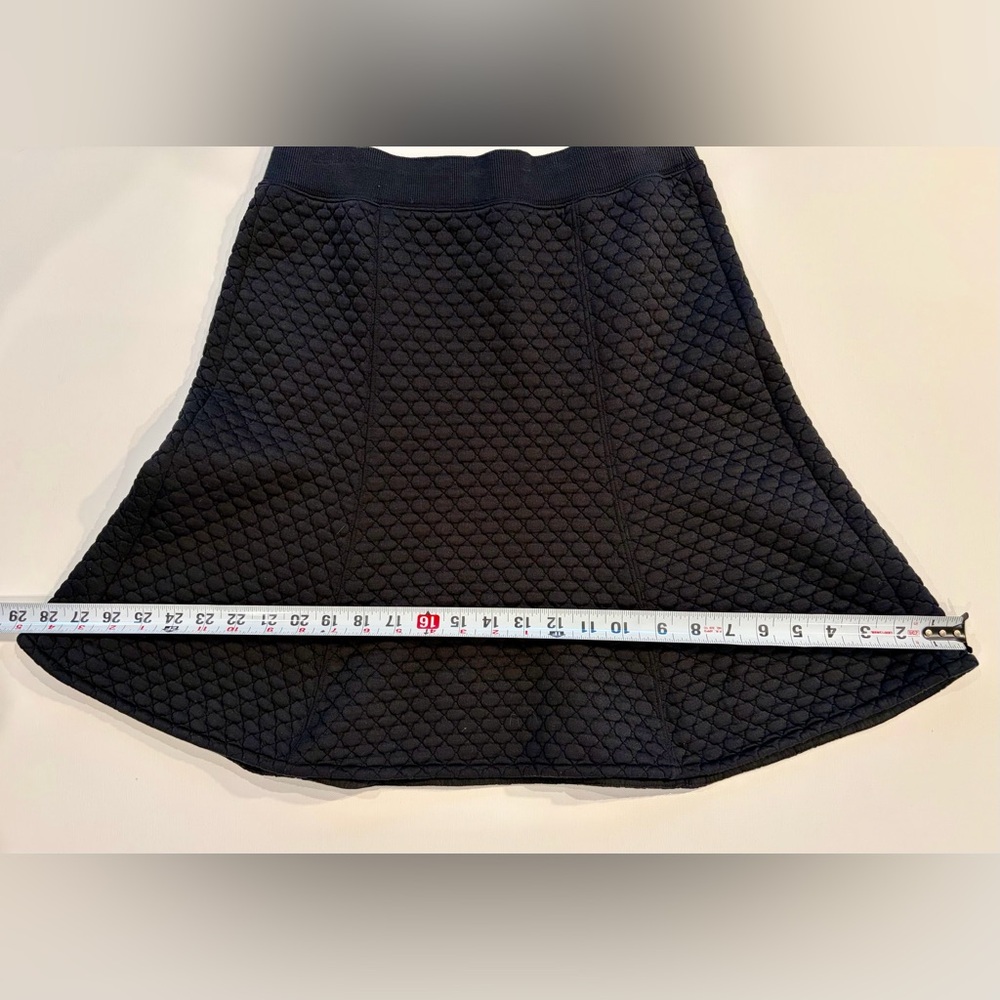 Uniqlo Black Quilted Puffed Diamond Textured Flounced Midi Skirt Flared Medium - Picture 3 of 8